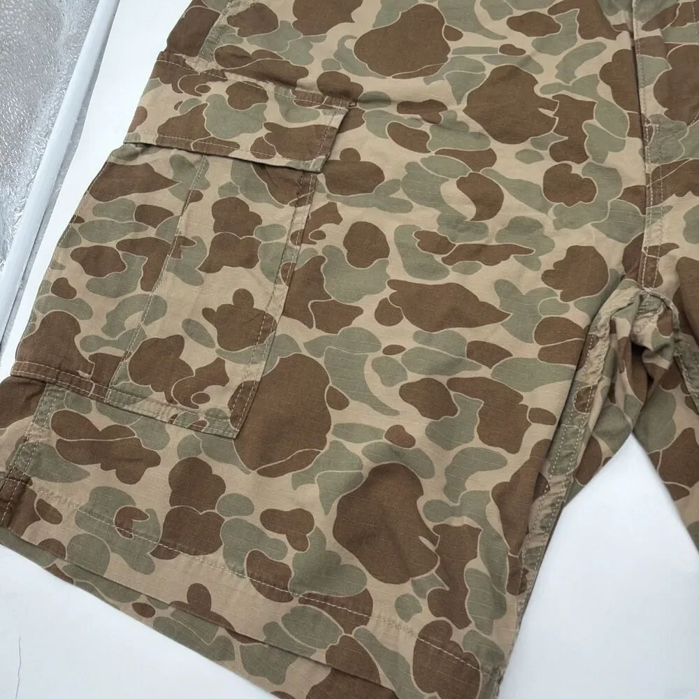 Levi Carrier Cargo Shorts Men's 44 Camouflage
